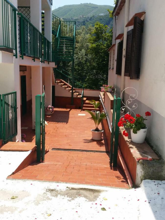 B&B Casa Vacanza Cioffi Vico Equense Bagian luar foto