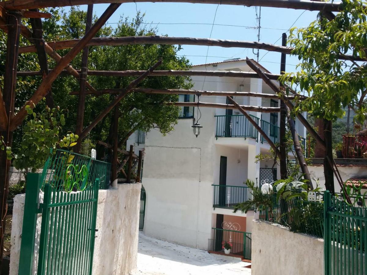 B&B Casa Vacanza Cioffi Vico Equense Bagian luar foto