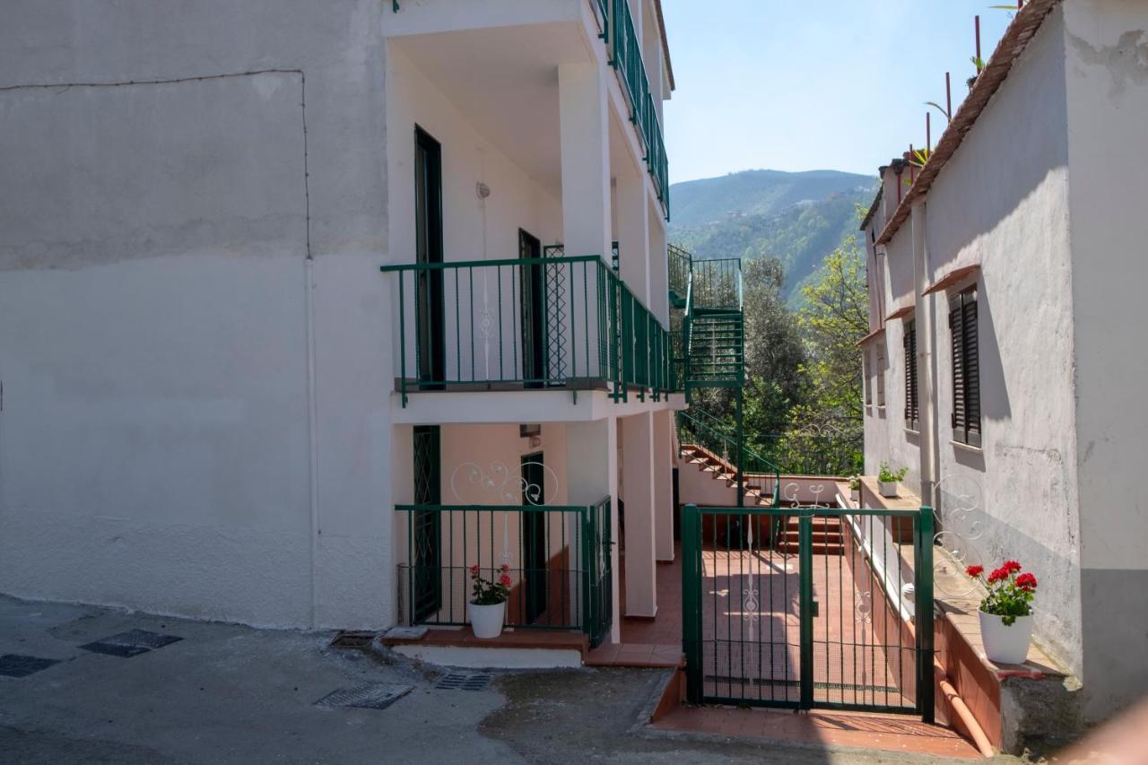B&B Casa Vacanza Cioffi Vico Equense Bagian luar foto